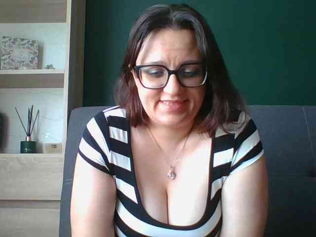 Model: sensualParis