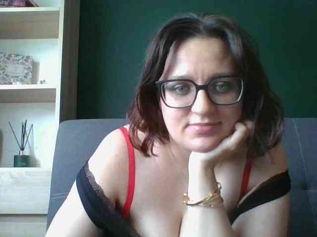 sensualParis webcam