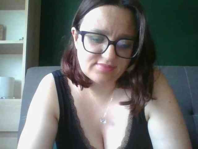 Model: sensualParis