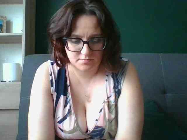 sensualParis webcam