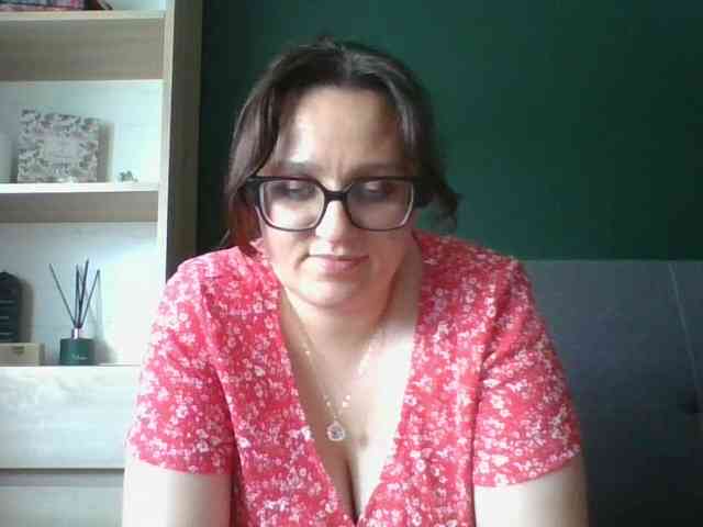 sensualParis webcam