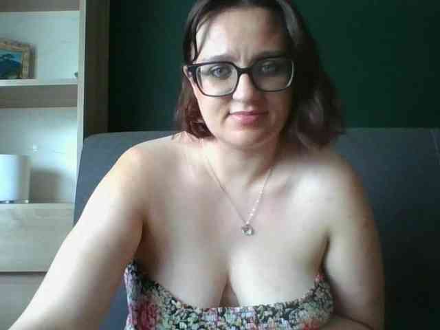 sensualParis webcam