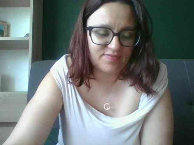 sensualParis webcam