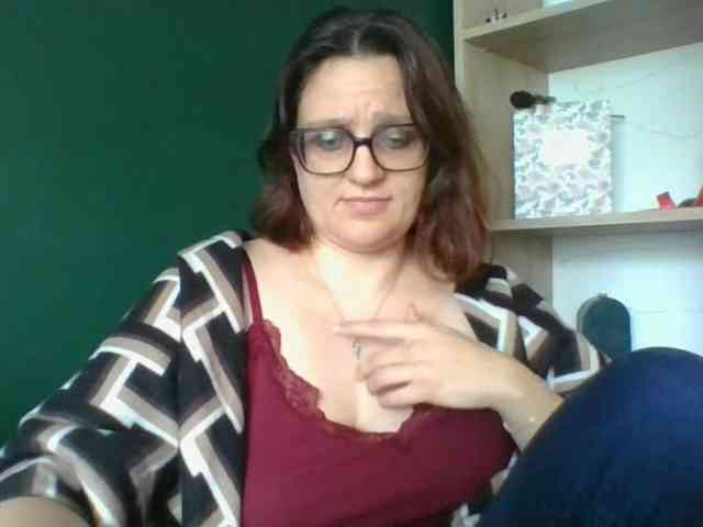 sensualParis webcam