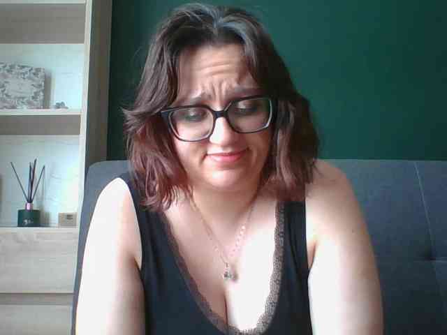sensualParis webcam