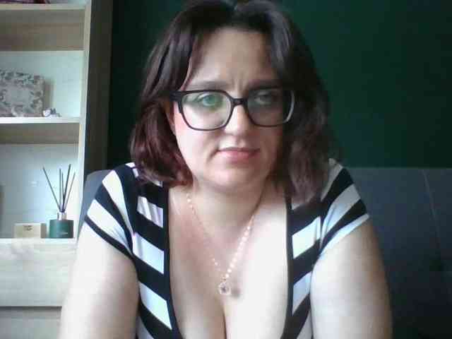 sensualParis webcam