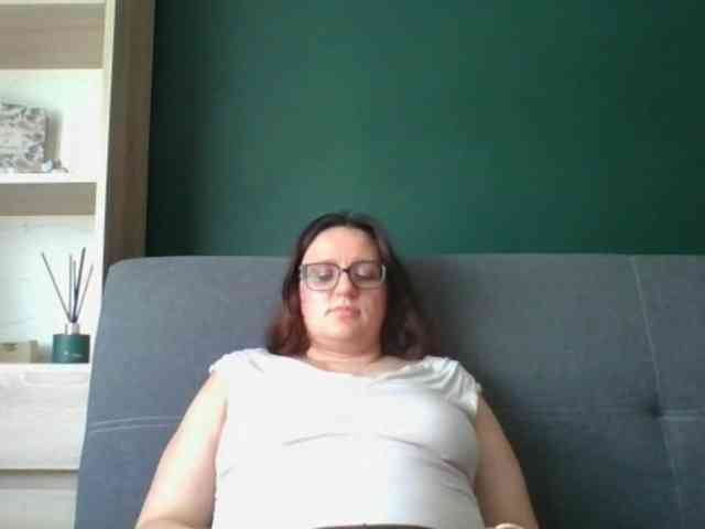 sensualParis webcam