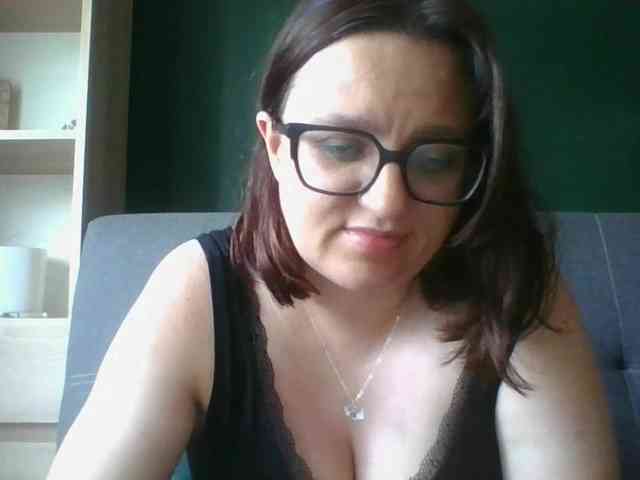sensualParis webcam