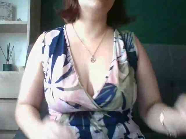 sensualParis webcam