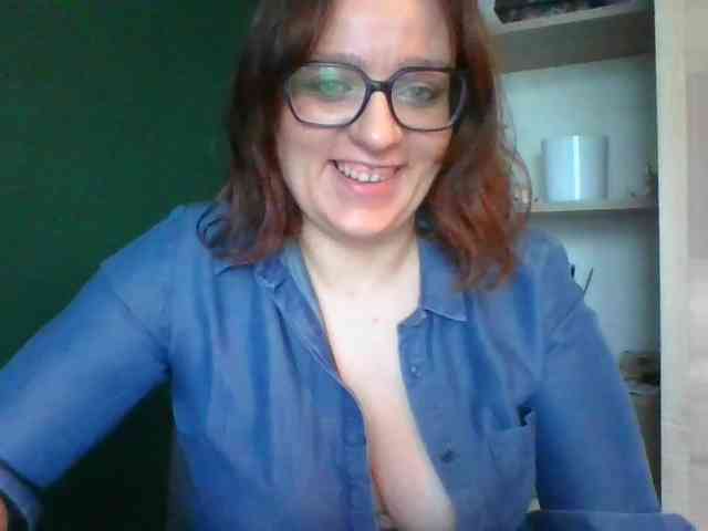 Model: sensualParis