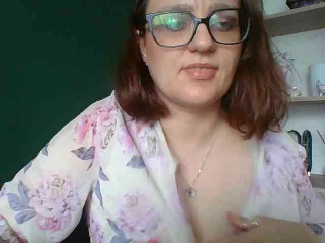 sensualParis webcam