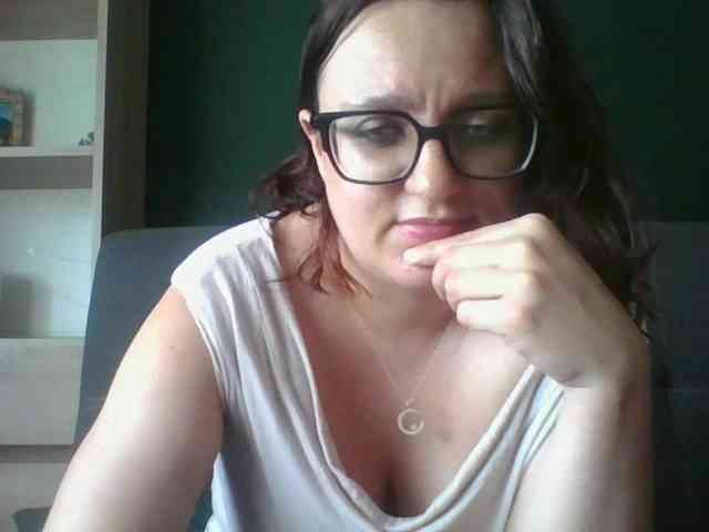 sensualParis webcam