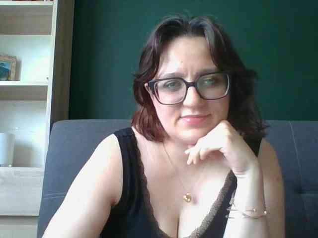 sensualParis webcam