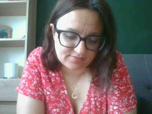 sensualParis webcam