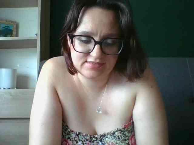 sensualParis webcam