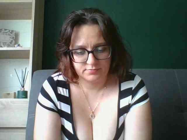 sensualParis webcam