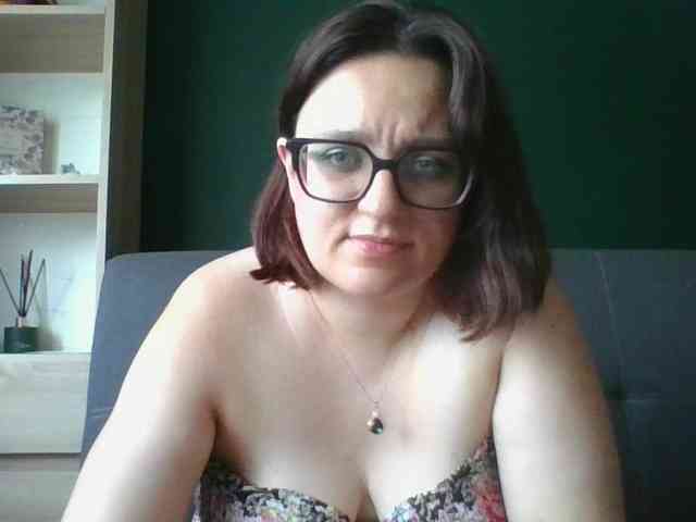 sensualParis webcam