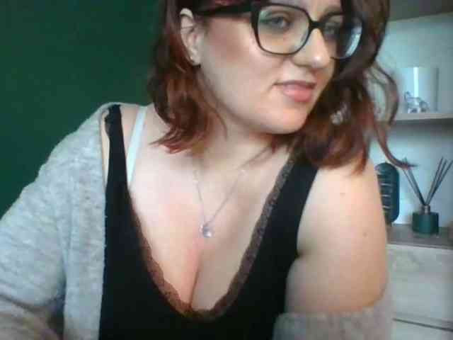 sensualParis webcam