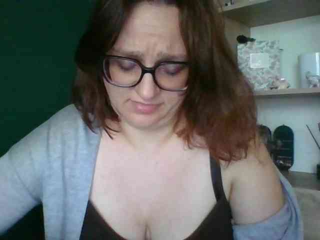 sensualParis webcam