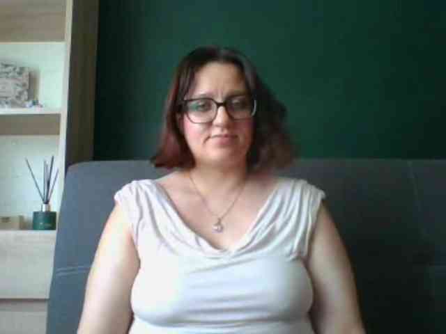 sensualParis webcam