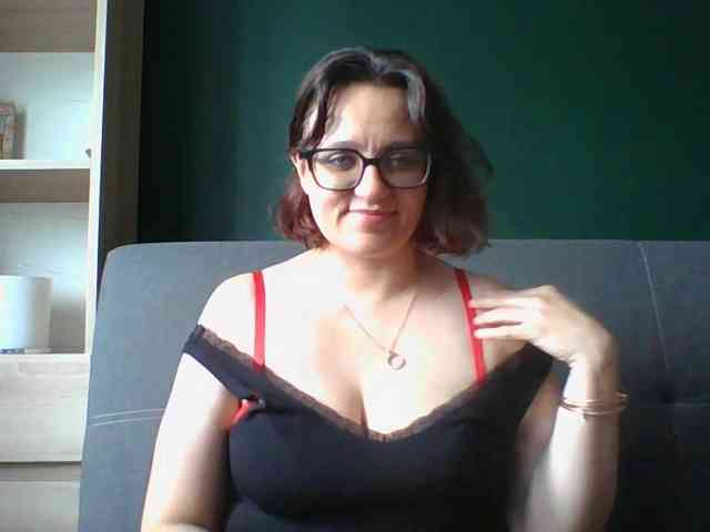 sensualParis webcam
