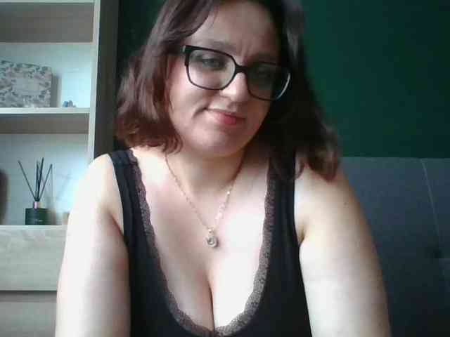 sensualParis webcam