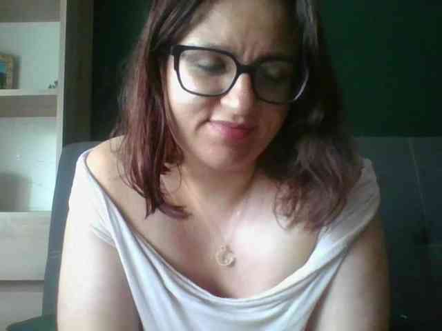 sensualParis webcam
