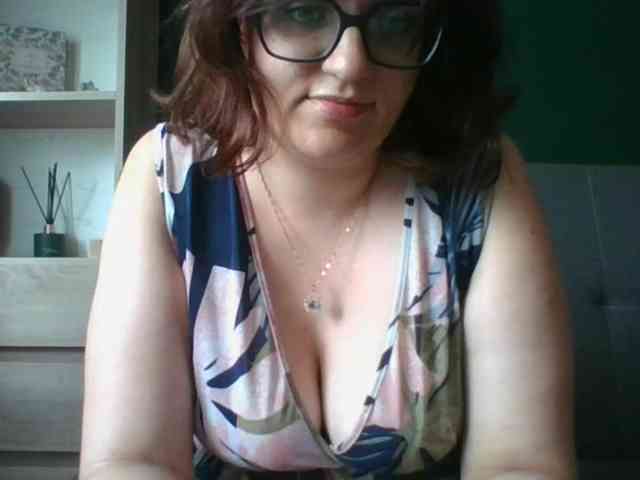 sensualParis webcam