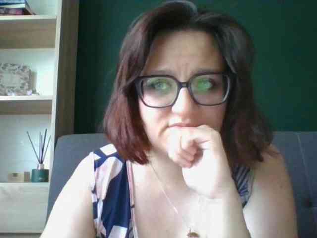 sensualParis webcam