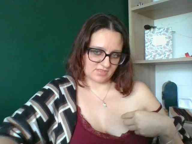 sensualParis webcam