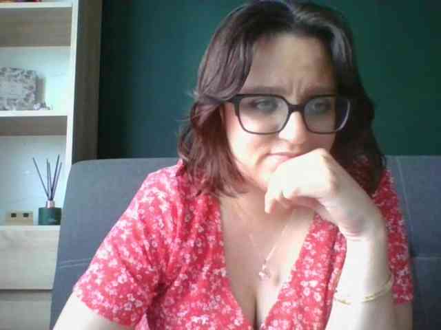 sensualParis webcam