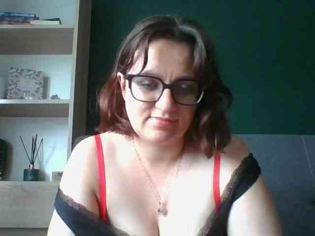 sensualParis webcam