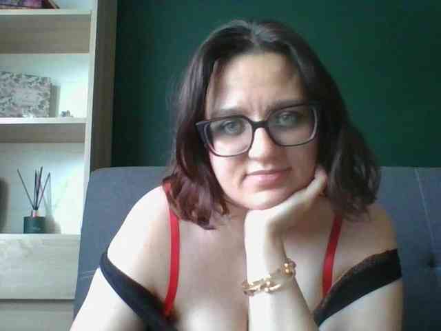 sensualParis webcam