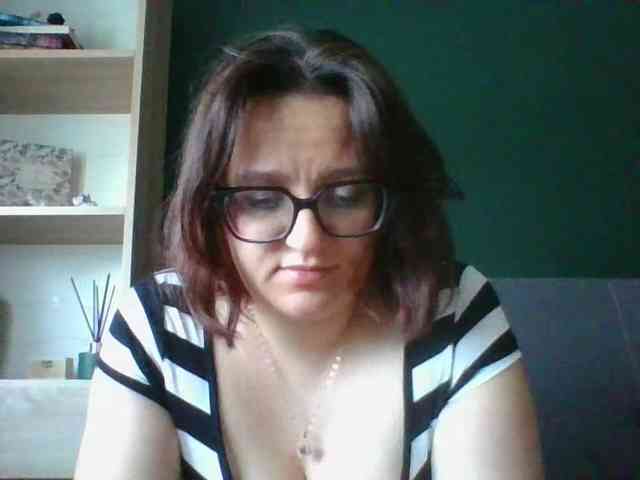 sensualParis webcam