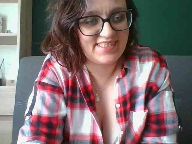 sensualParis webcam