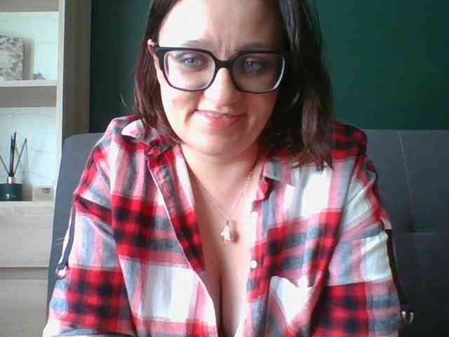 sensualParis webcam