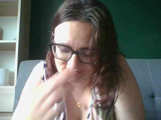 sensualParis webcam