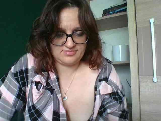sensualParis webcam