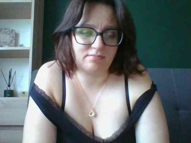 Model: sensualParis