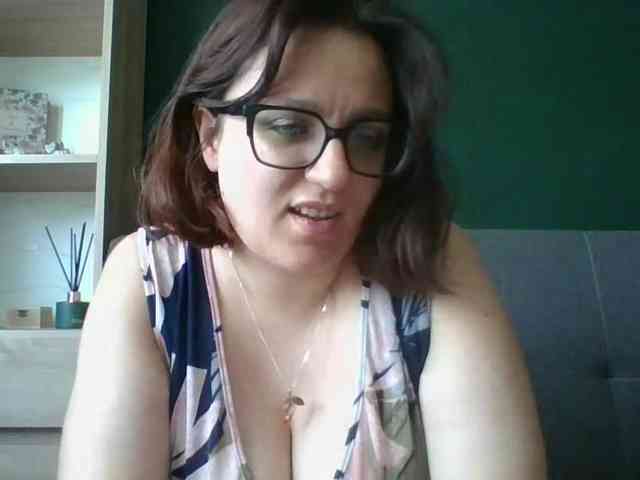sensualParis webcam