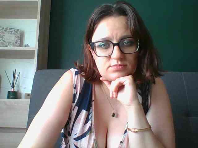 Model: sensualParis