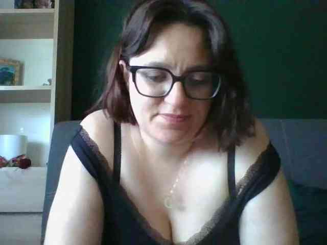 sensualParis webcam