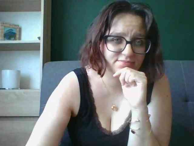 sensualParis webcam