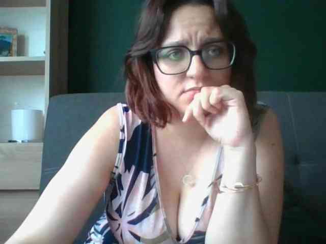 sensualParis webcam