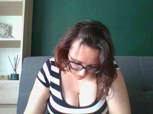 sensualParis webcam