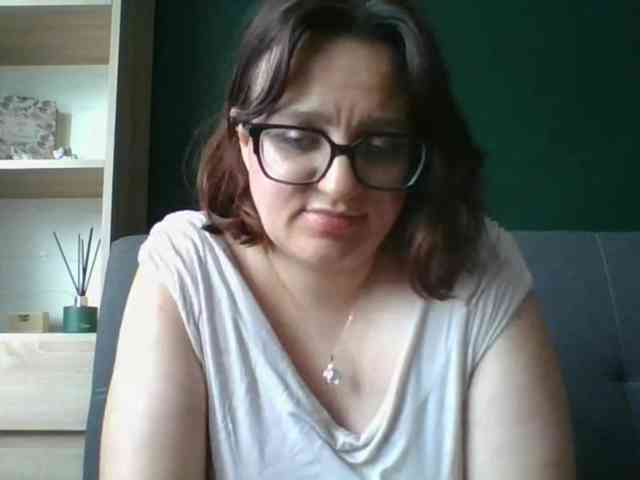 sensualParis webcam