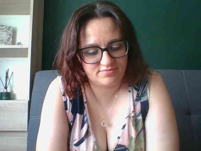 sensualParis webcam