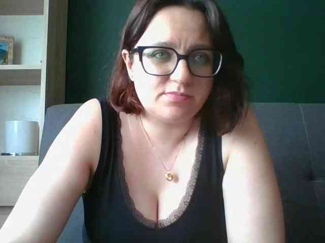 sensualParis webcam