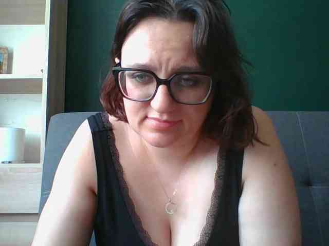 sensualParis webcam