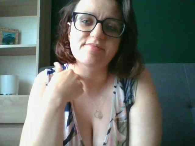 sensualParis webcam